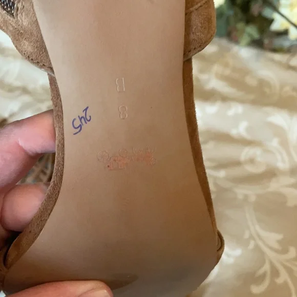 NWTs Coach Suede Brown Heels - Picture 8 of 9